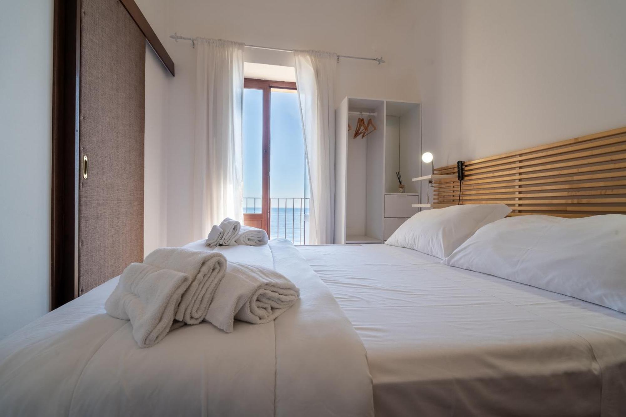 Casa Scala Hotel Acireale Exterior photo
