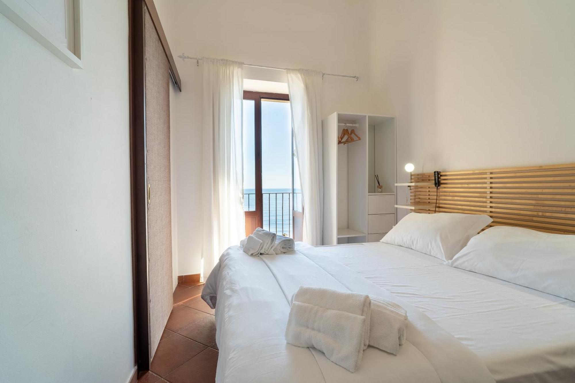 Casa Scala Hotel Acireale Exterior photo